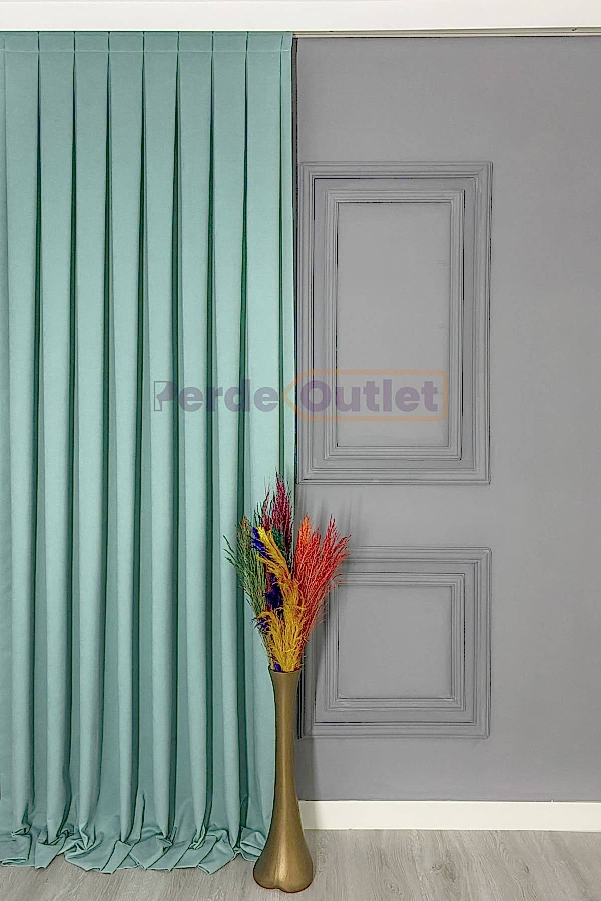 Mint Yeşili Düz Fon Perde Mint Yeşili Düz Fon Perde